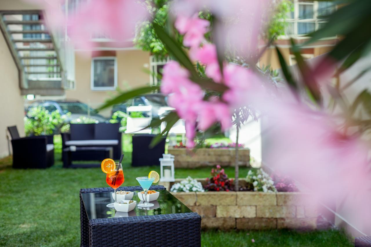 Hotel Gioia Rimini Dış mekan fotoğraf